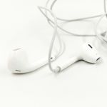 Проводные наушники вкладыши с пультом управления  iPhone EarPods(гарантия 3 месяца)