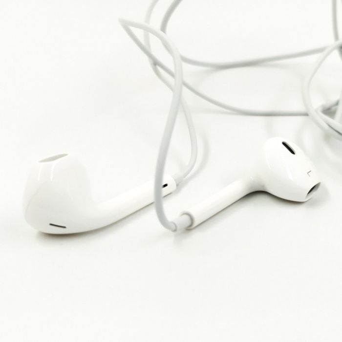 Проводные наушники вкладыши с пультом управления  iPhone EarPods(гарантия 3 месяца)