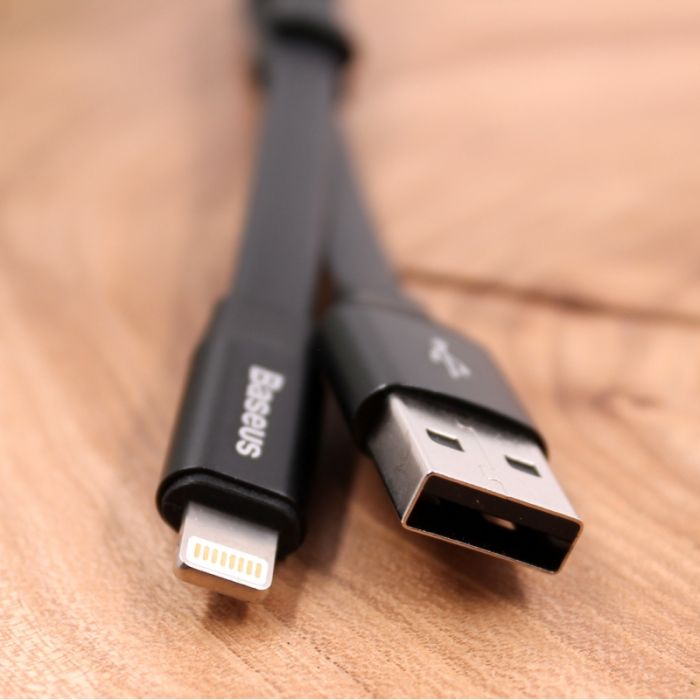 Короткий USB кабель Apple iPhone Lightning 0.23m Baseus Nimble calmbj-b01