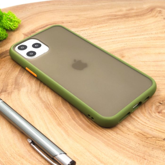 Противоударный полиуретановый чехол Smoke case для Iphone 11 Pro Green