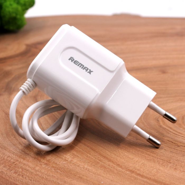 Сетевое зарядное устройство 2USB+Lightning Remax RP-U22