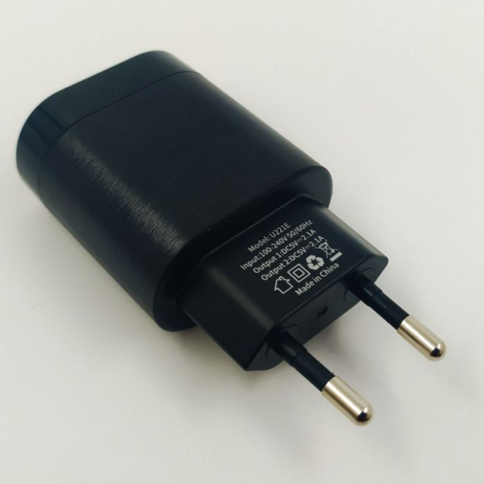 Мощный сетевой блок питания на 2 USB 2,1A ARUN U221e